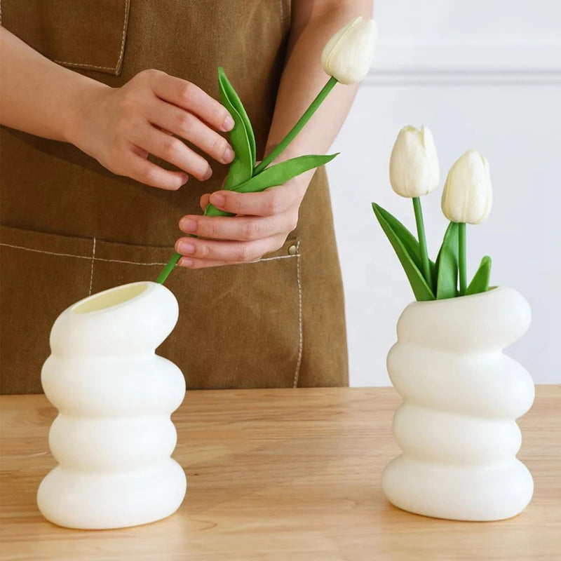 Spiral White Nordic Vase