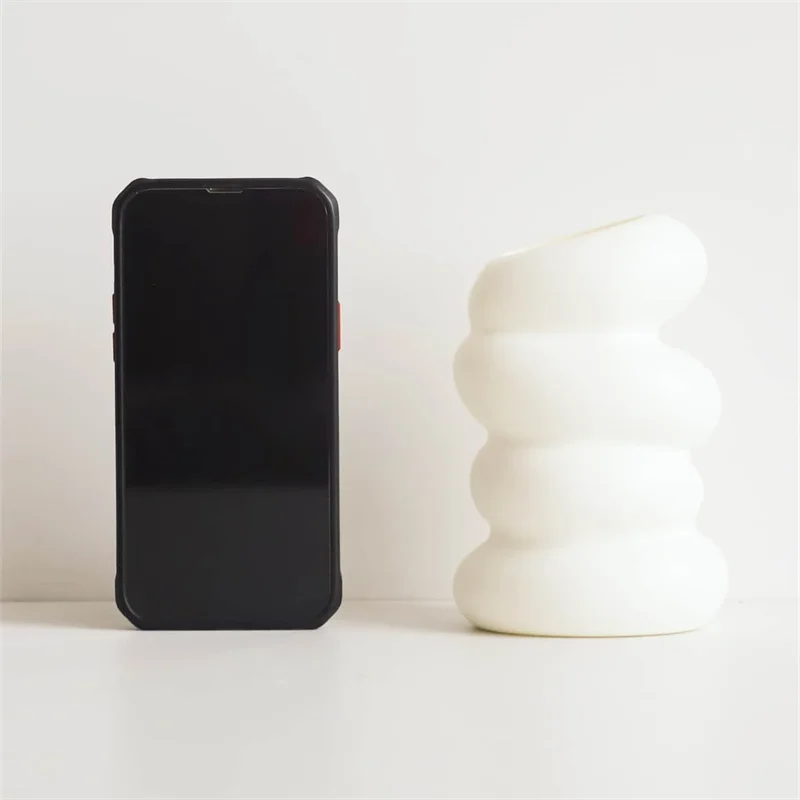 Spiral White Nordic Vase